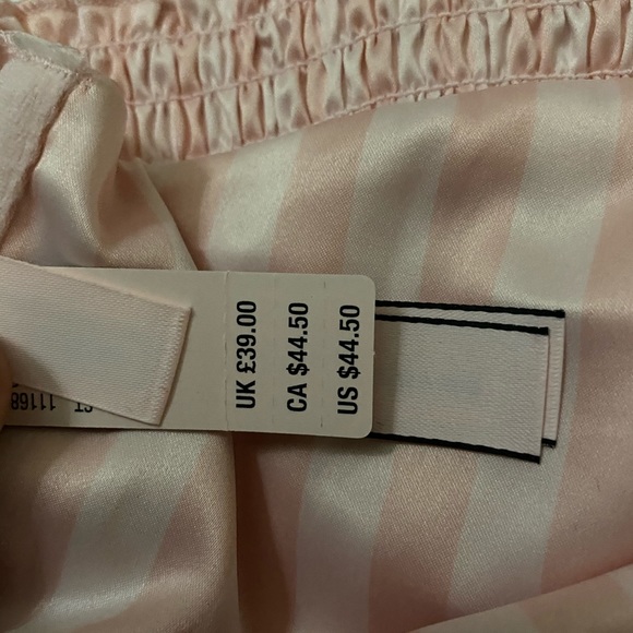 VIctoria Secret tie front bandeau - Picture 3 of 3